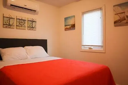 Modern 3br Ocean Block Walk To The Apartment